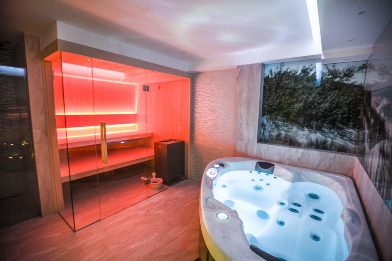 Hotel The Sun By Lubicz Ustka Exterior foto